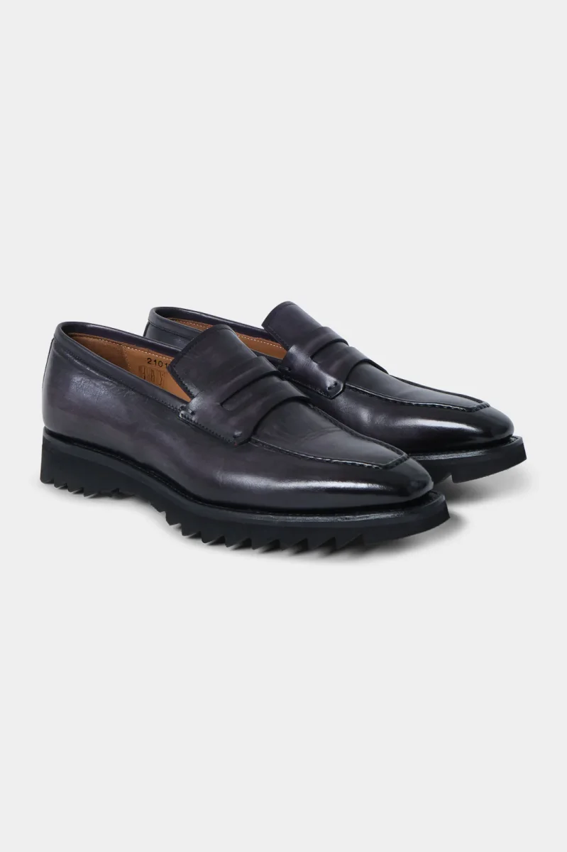 Mocassins en cuir patiné avec semelle crantée - Gris – Image 2