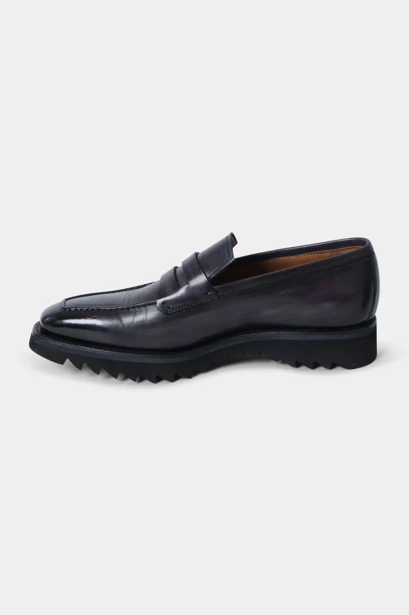 Mocassins en cuir patiné avec semelle crantée - Gris – Image 6